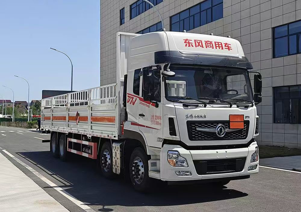 DFC5327TQPDFV6型气瓶运输车
