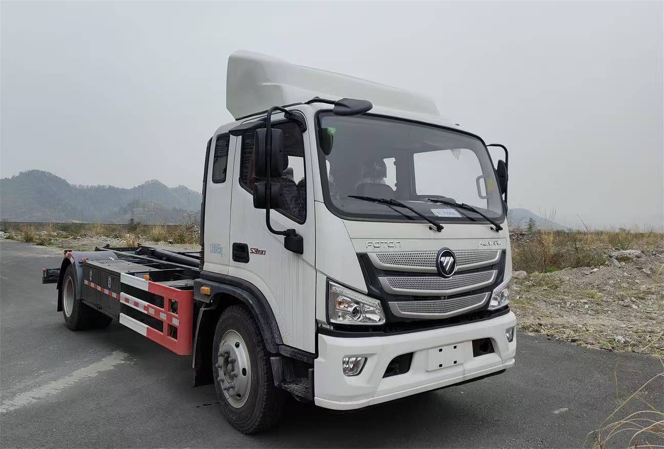 PFT5142ZKX6A型车厢可卸式汽车