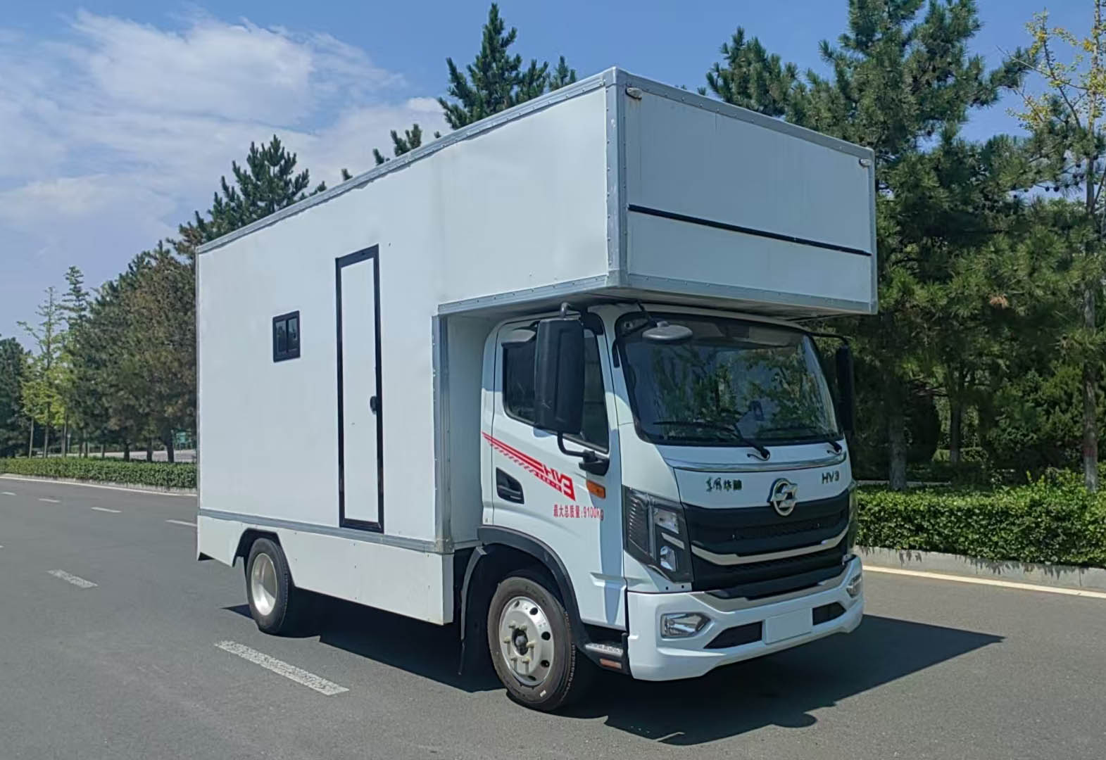 WHR5090XLJDF1型旅居车