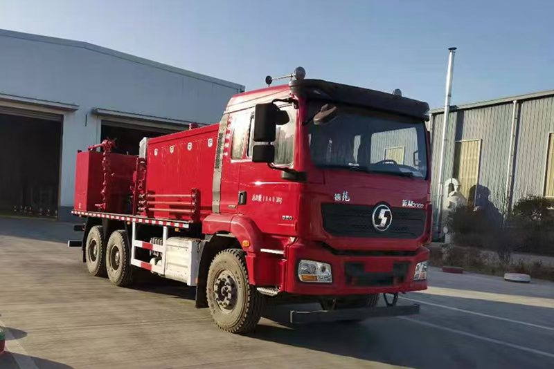 YZZ5190TYL70型压裂车