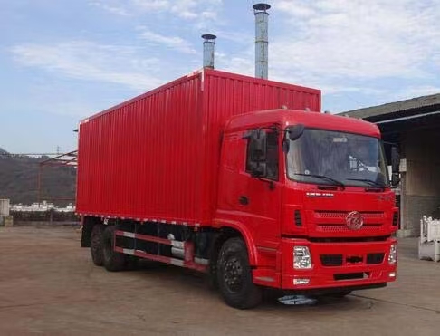STQ5256XXYD6型厢式运输车