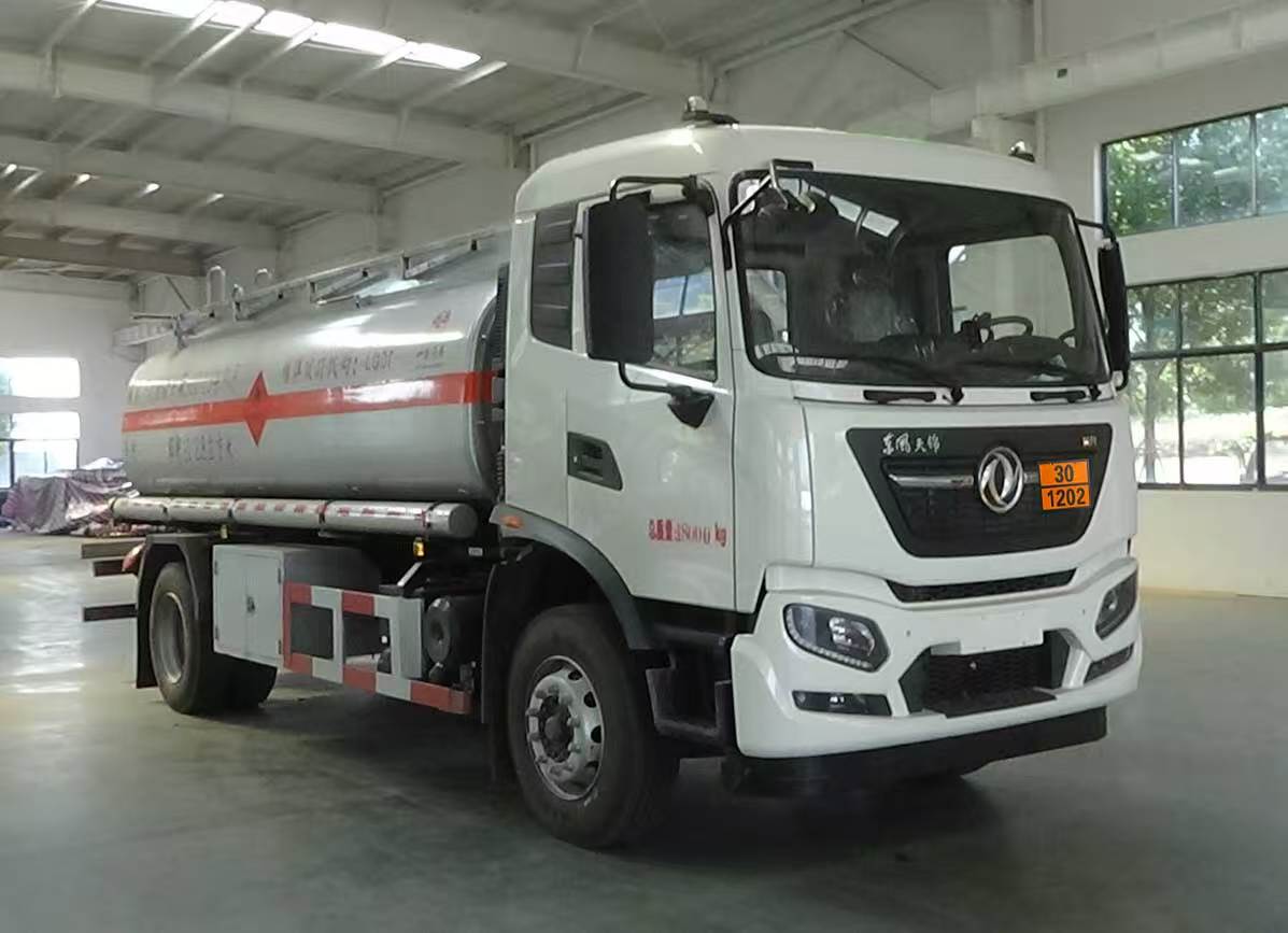 YZZ5180GYYDF6型运油车