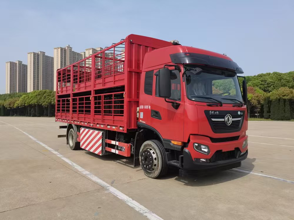 DFC5182CCQGP6N型畜禽运输车
