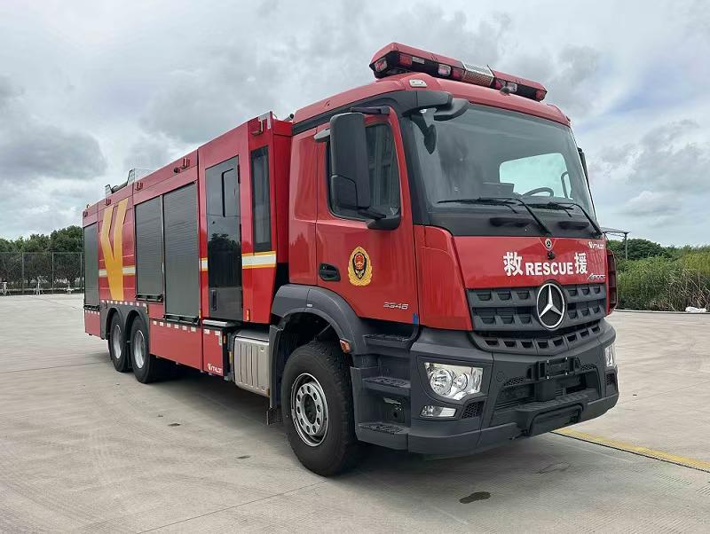 LCG5310GXFGP120MB型干粉泡沫联用消防车