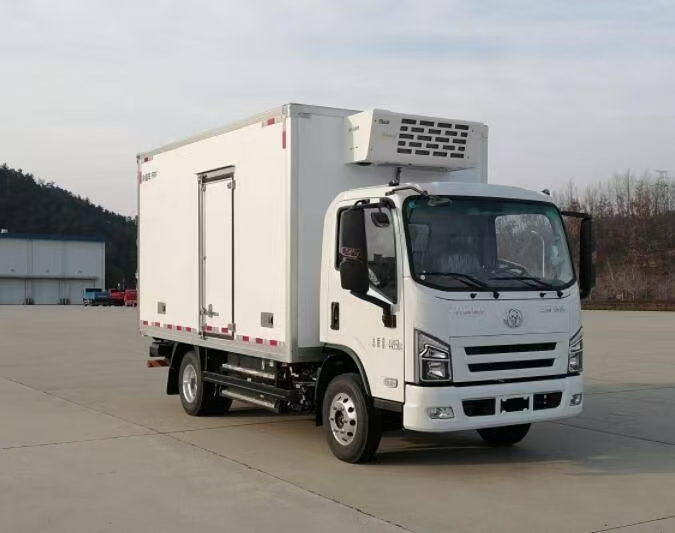 STQ5046XLCNBEV型纯电动冷藏车