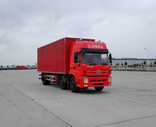STQ5251XXYD6型厢式运输车