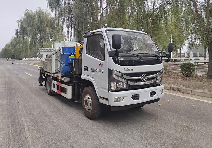 .EBX5072TZJ型钻机车