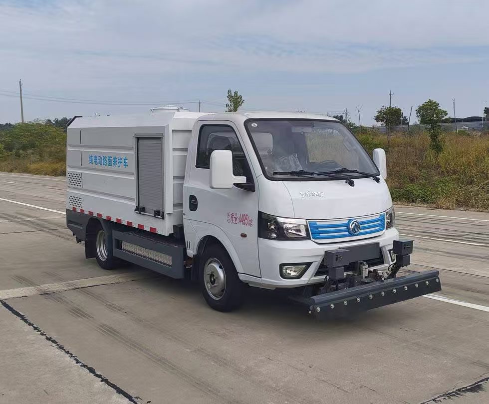 ABL5040TYHEVEQ型纯电动路面养护车