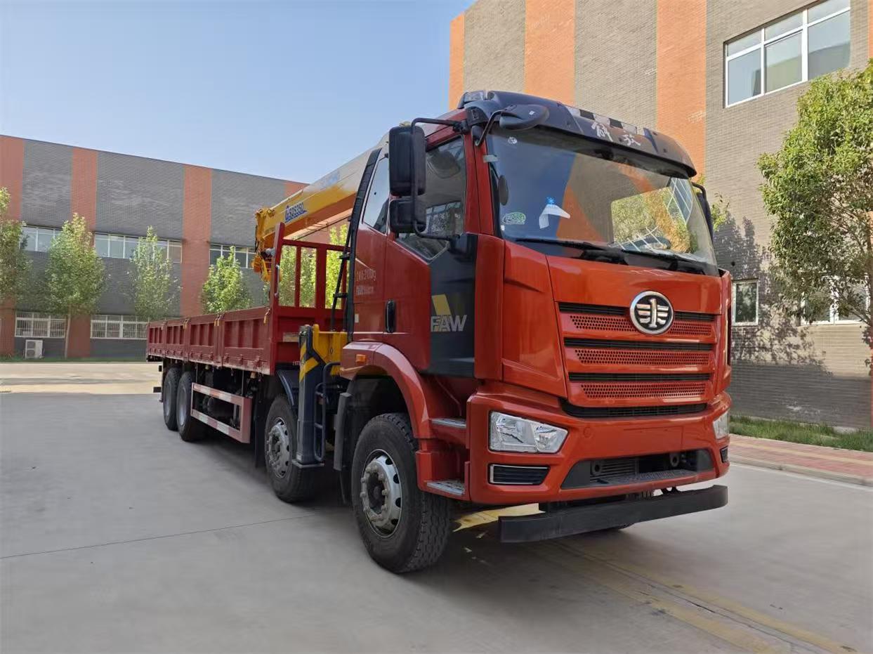 ZZX5311JSQCA6型随车起重运输车