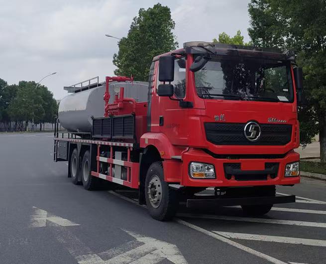 HHH5250TJC70型洗井车