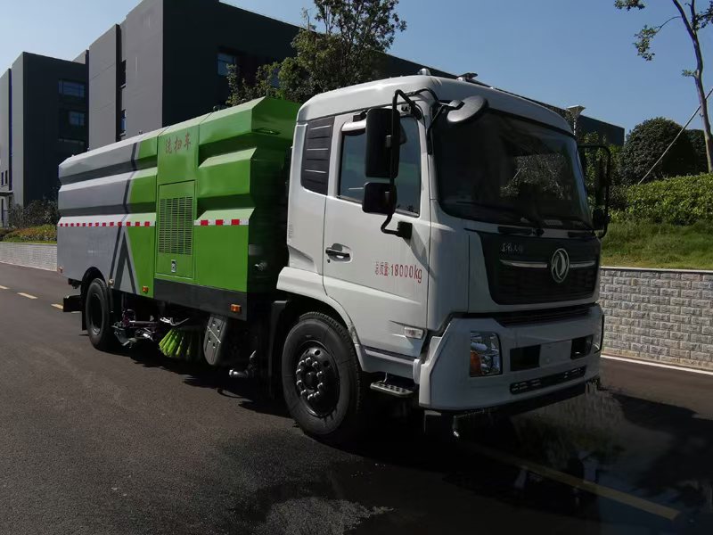 YZZ5181TXSD6型洗扫车