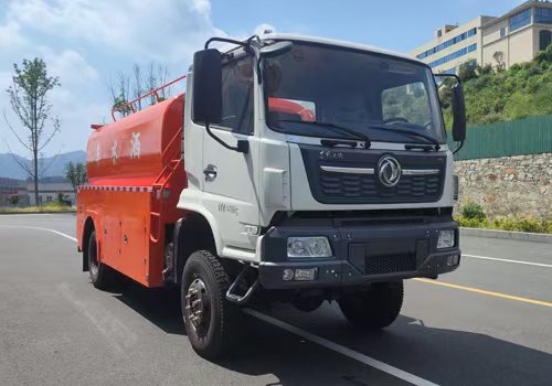 YZZ5140GSS6SW型洒水车