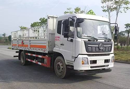 LZX5180TQPEX9型气瓶运输车