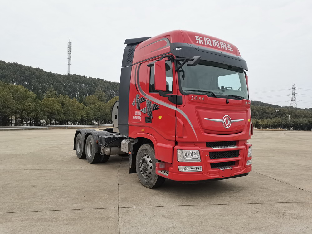 DFH4250CX19型半挂牵引车