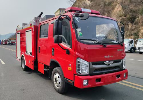 YZZ5071GXFPM25B6型泡沫消防车