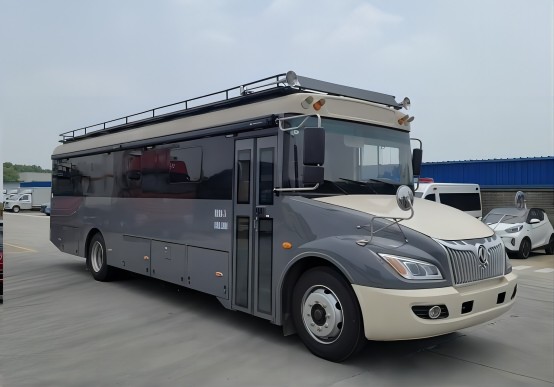 WHR5110XLJ型旅居车