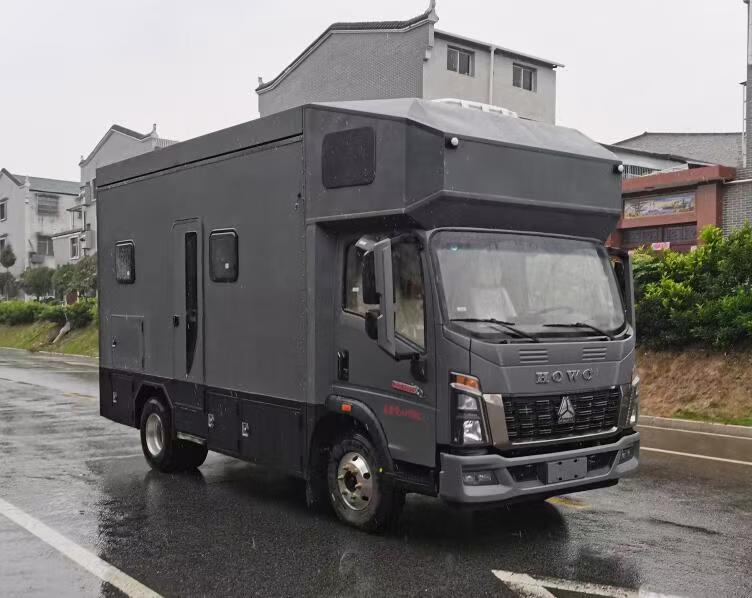 ZZZ5060XLJZZ6型旅居车