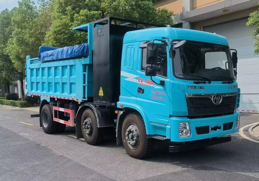 STQ3251L13Y5DBEV型换电式纯电动自卸汽车