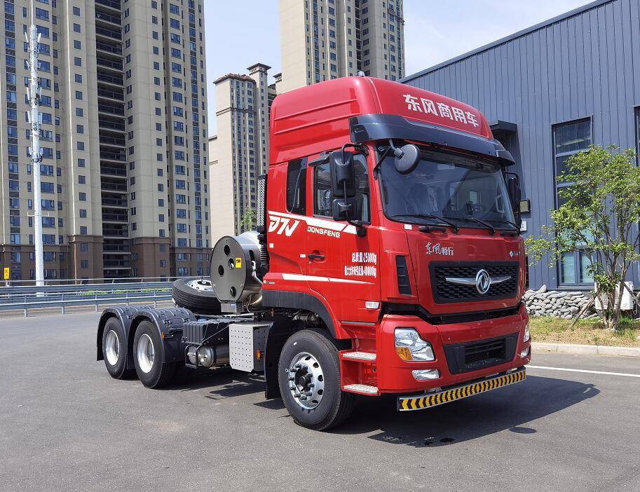 DFV4259GP6N2型半挂牵引车