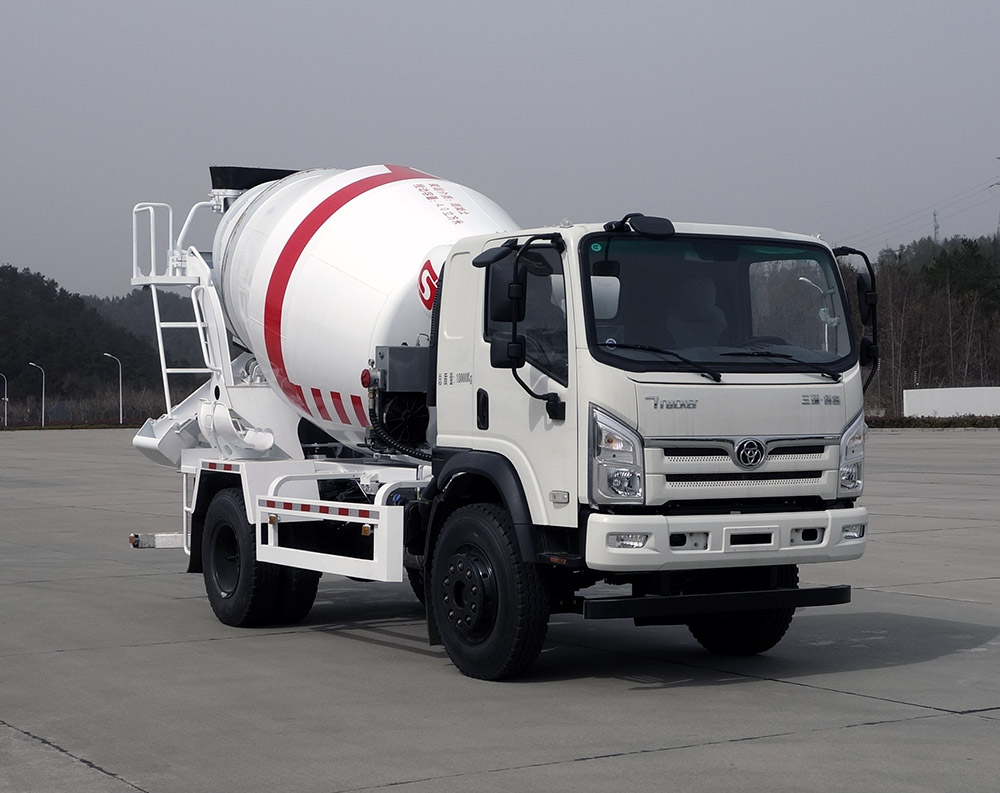 STQ5188GJBN6型混凝土搅拌运输车