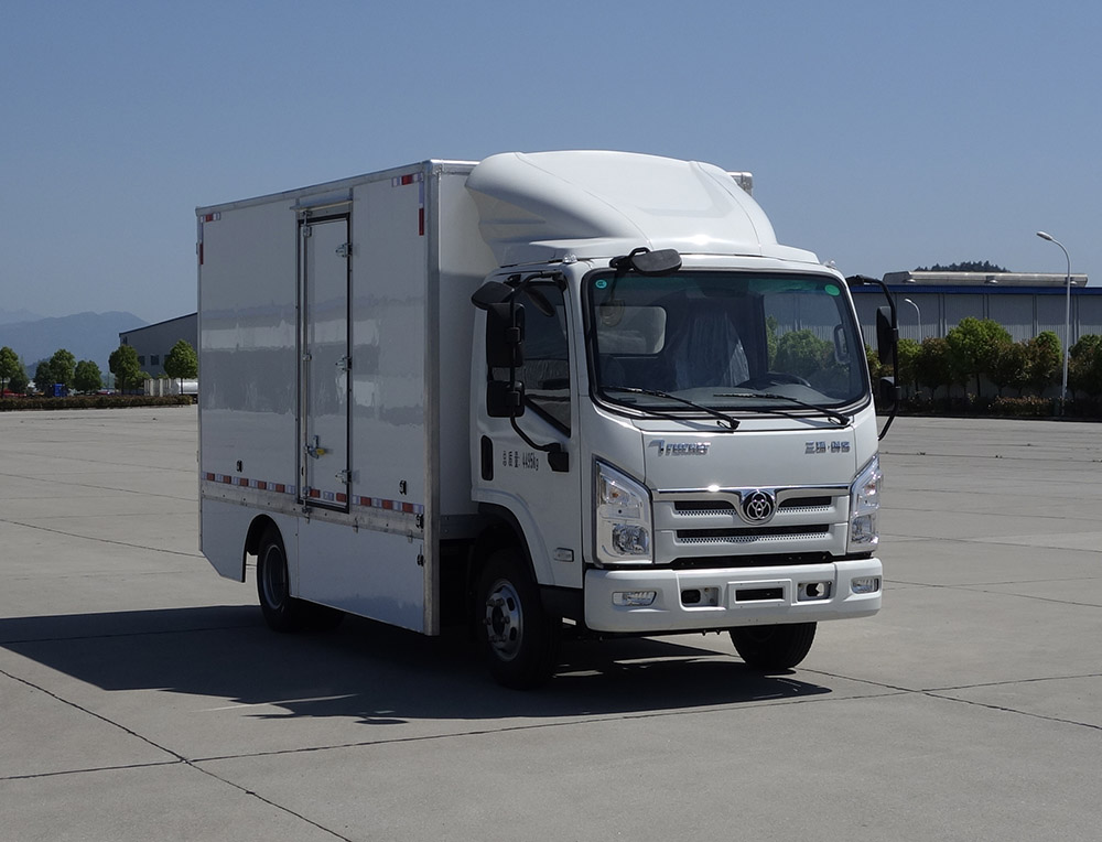 STQ5041XXYNSBEV型换电式纯电动厢式运输车