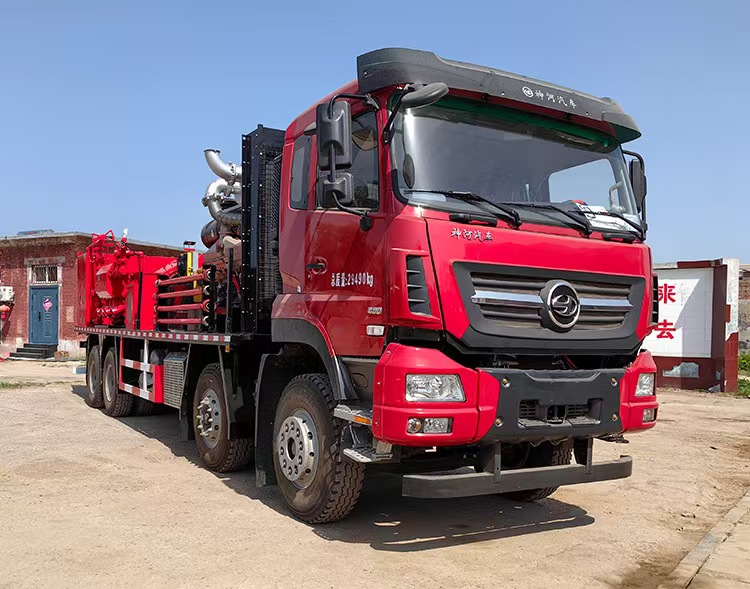 .EBX5290TYL180型压裂车