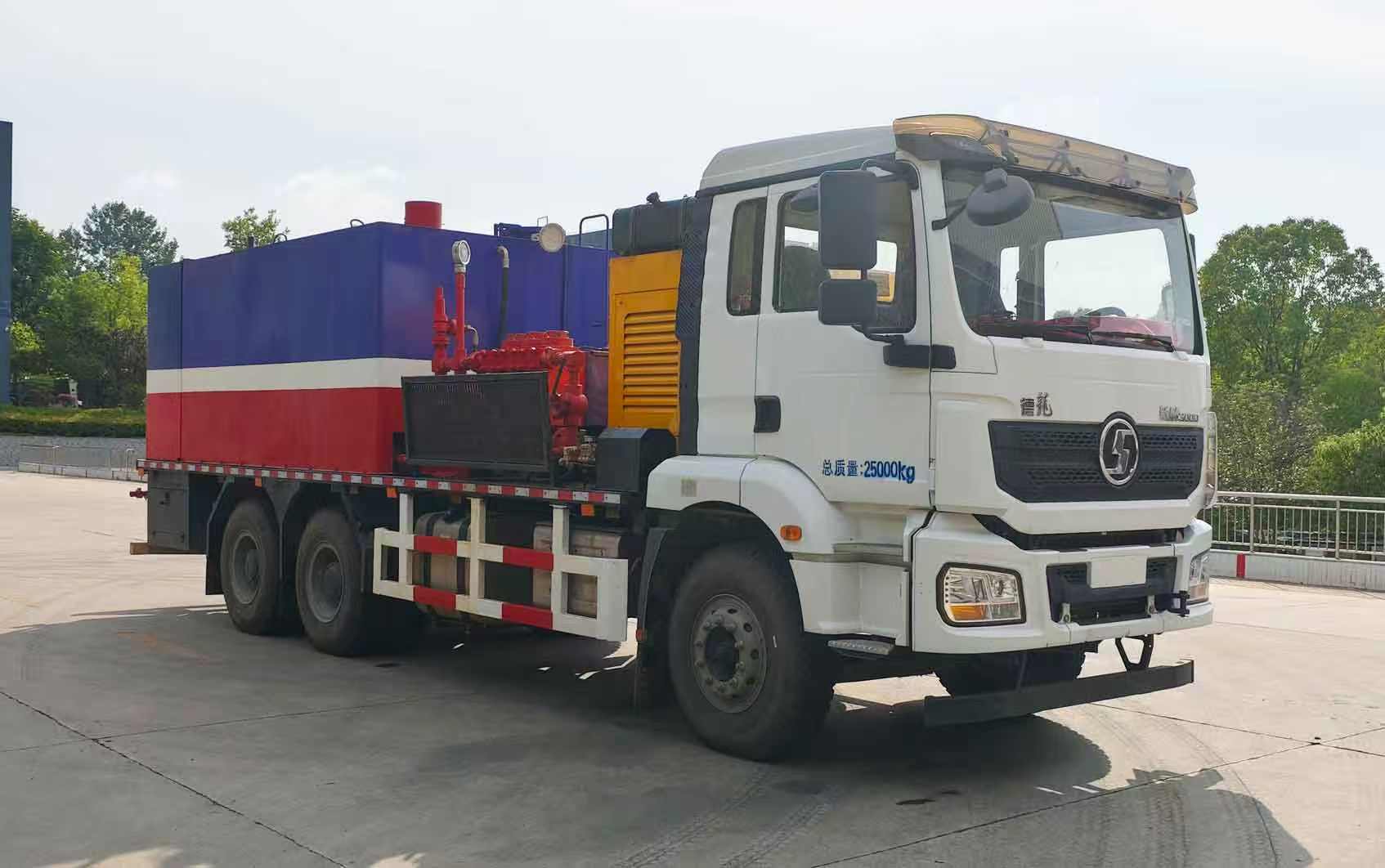 YZZ5250TXLSX6S型洗井清蜡车