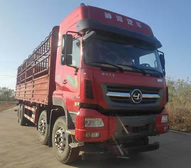 ESH5318CCYE6BX型仓栅式运输车