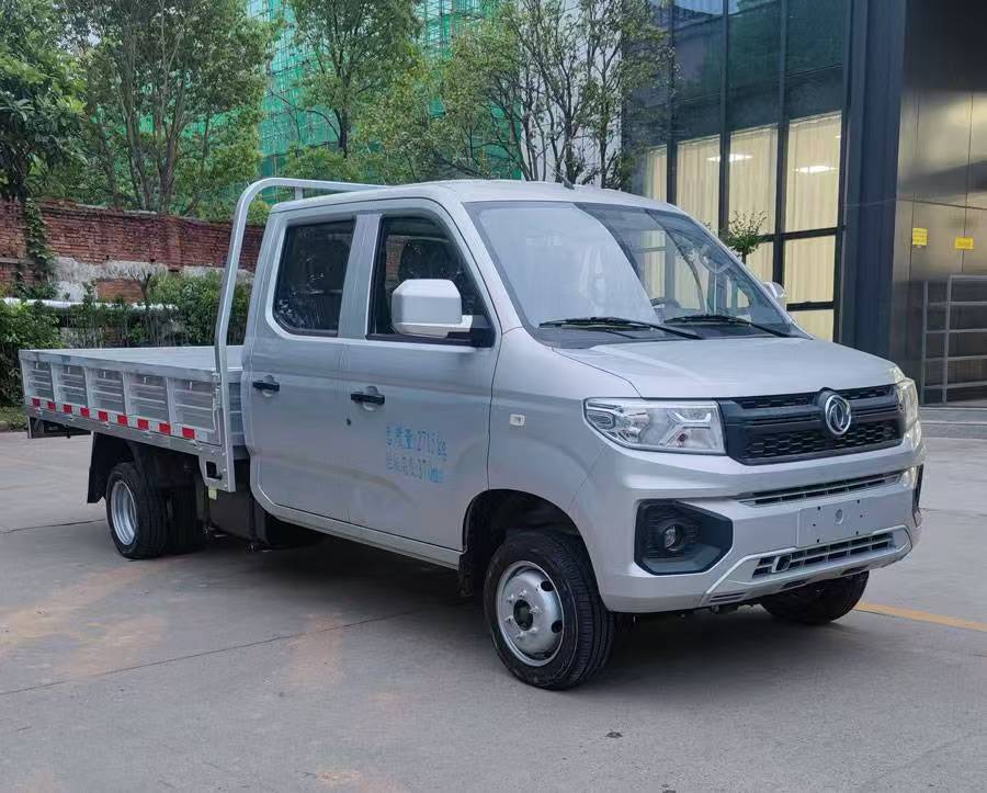 DXK1031NC8HL型载货汽车