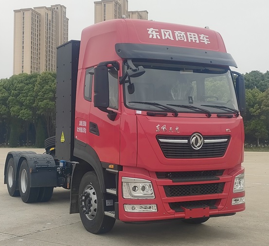 DFH4250DBEV12型纯电动半挂牵引车