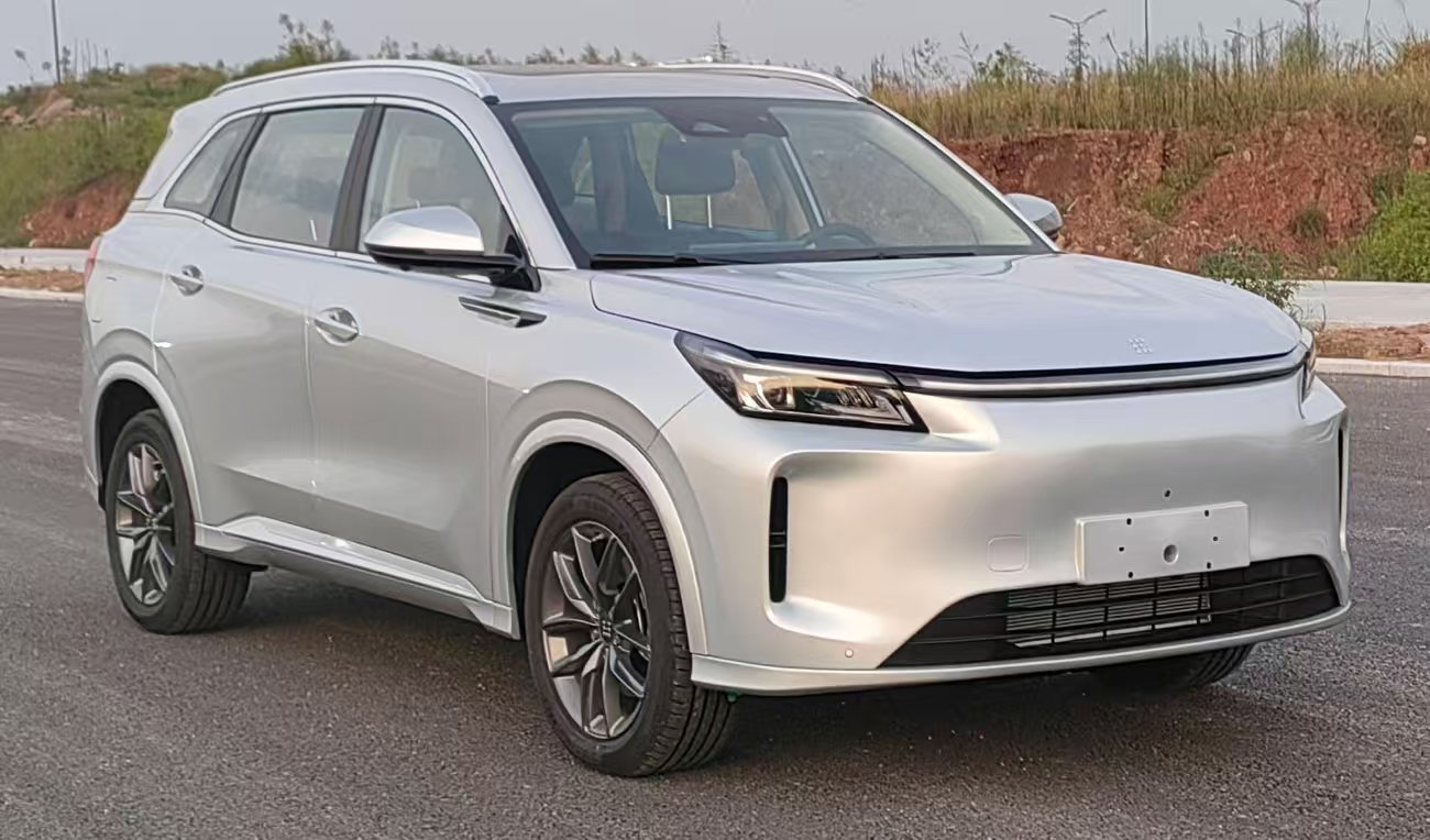 DXK6481AS7PHEVH型插电式混合动力多用途乘用车