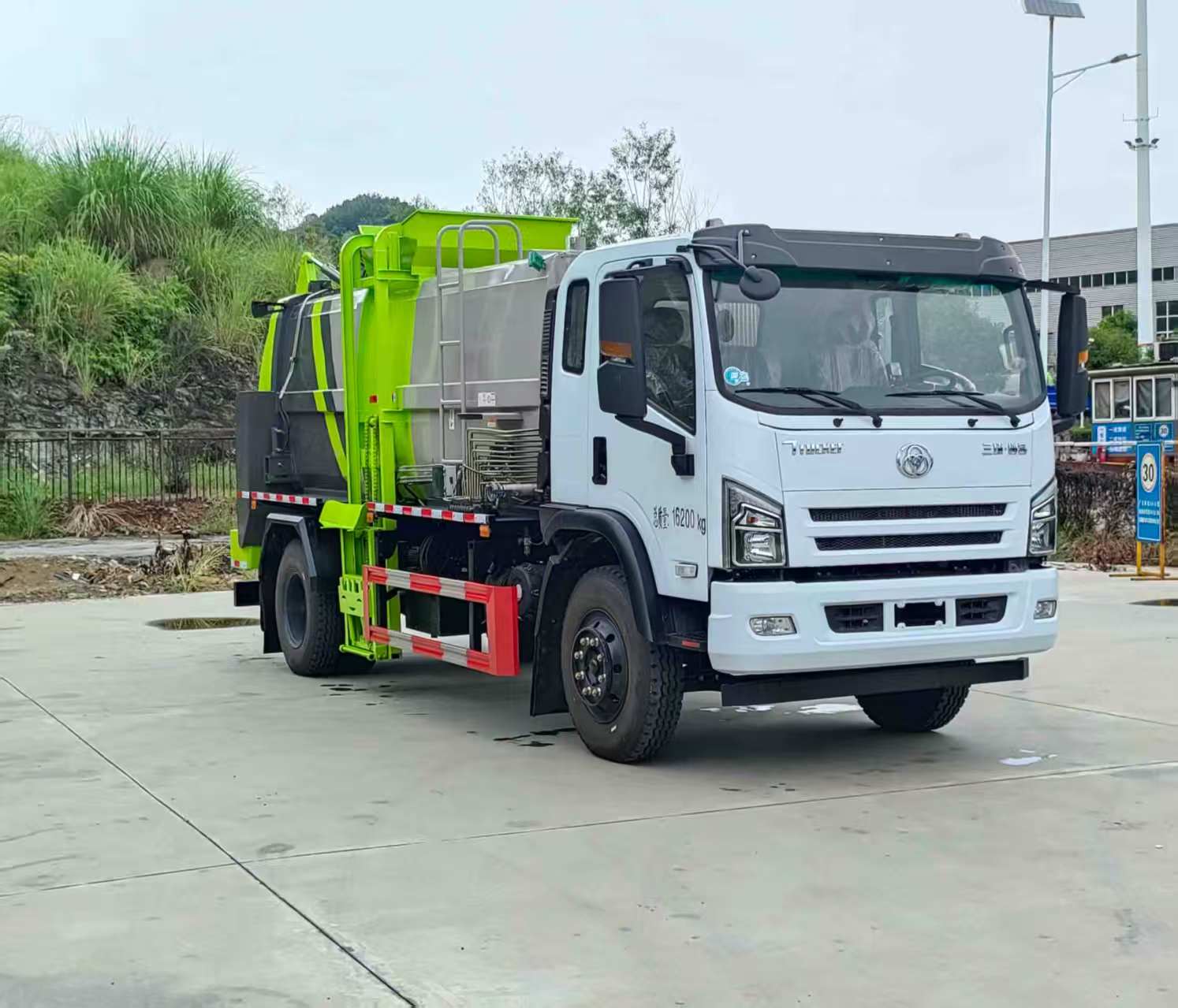 YZZ5165TCAN6型餐厨垃圾车