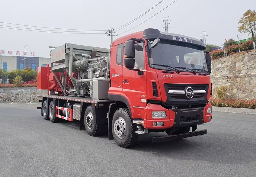 .EBX5330TYL型压裂车