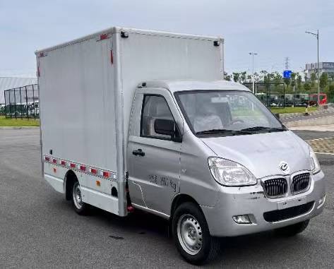 ZYP5030XXYBEV4型纯电动厢式运输车