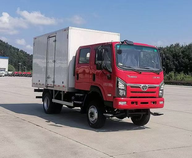 STQ2126XXYE6型越野厢式运输车