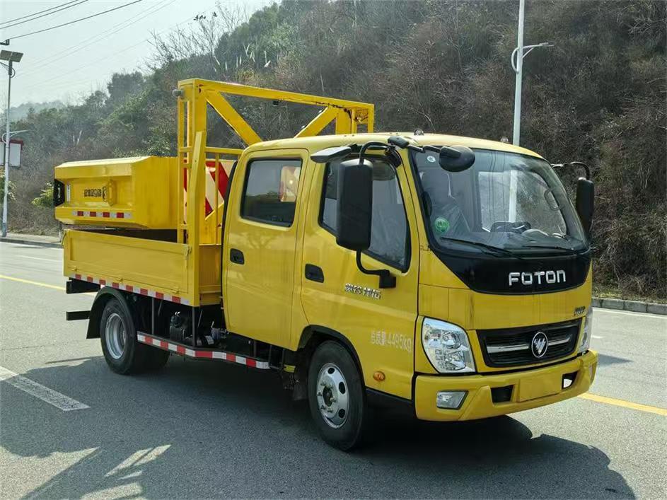 PFT5042TFZ6A型防撞缓冲车