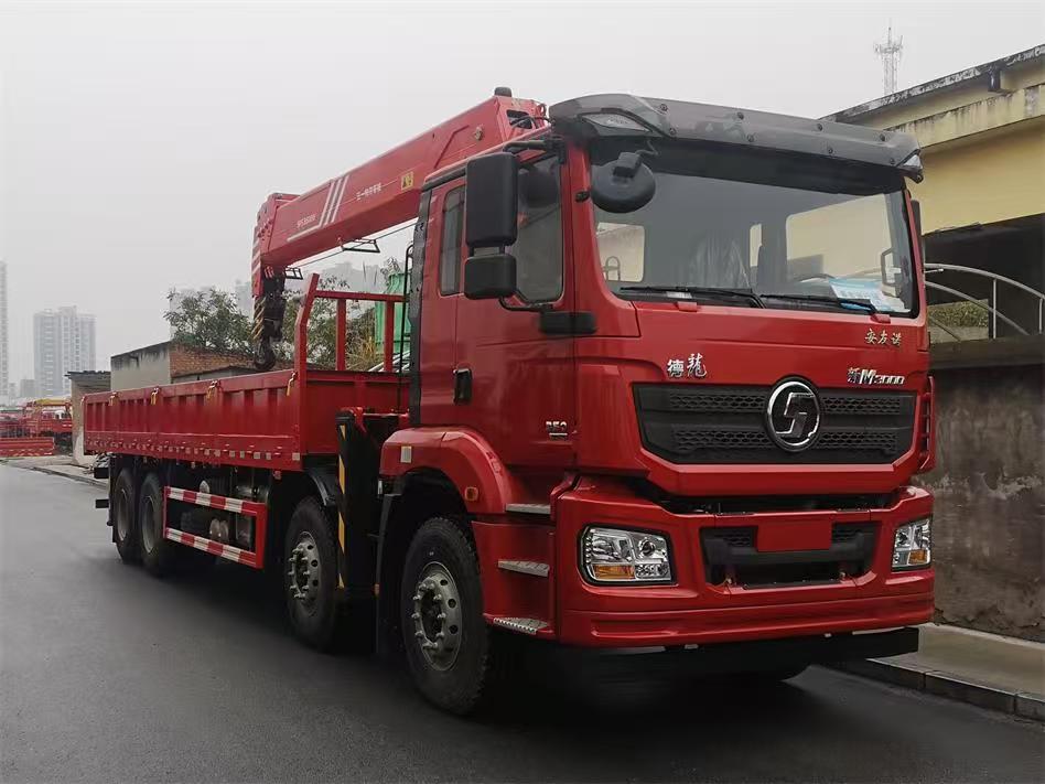 PFT5316JSQD6B型随车起重运输车