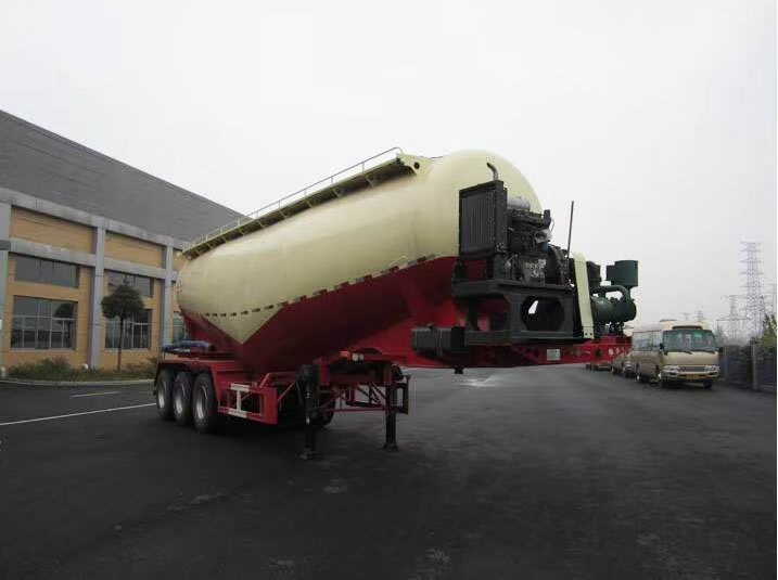 YXG9400GFL型中密度粉粒物料运输半挂车