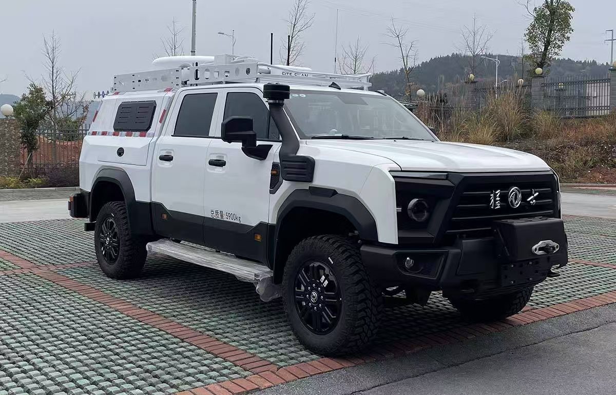CPC5060XTXYY6J型通信车