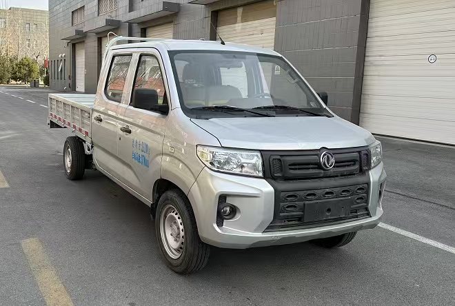 DXK1021NC7HL型载货汽车