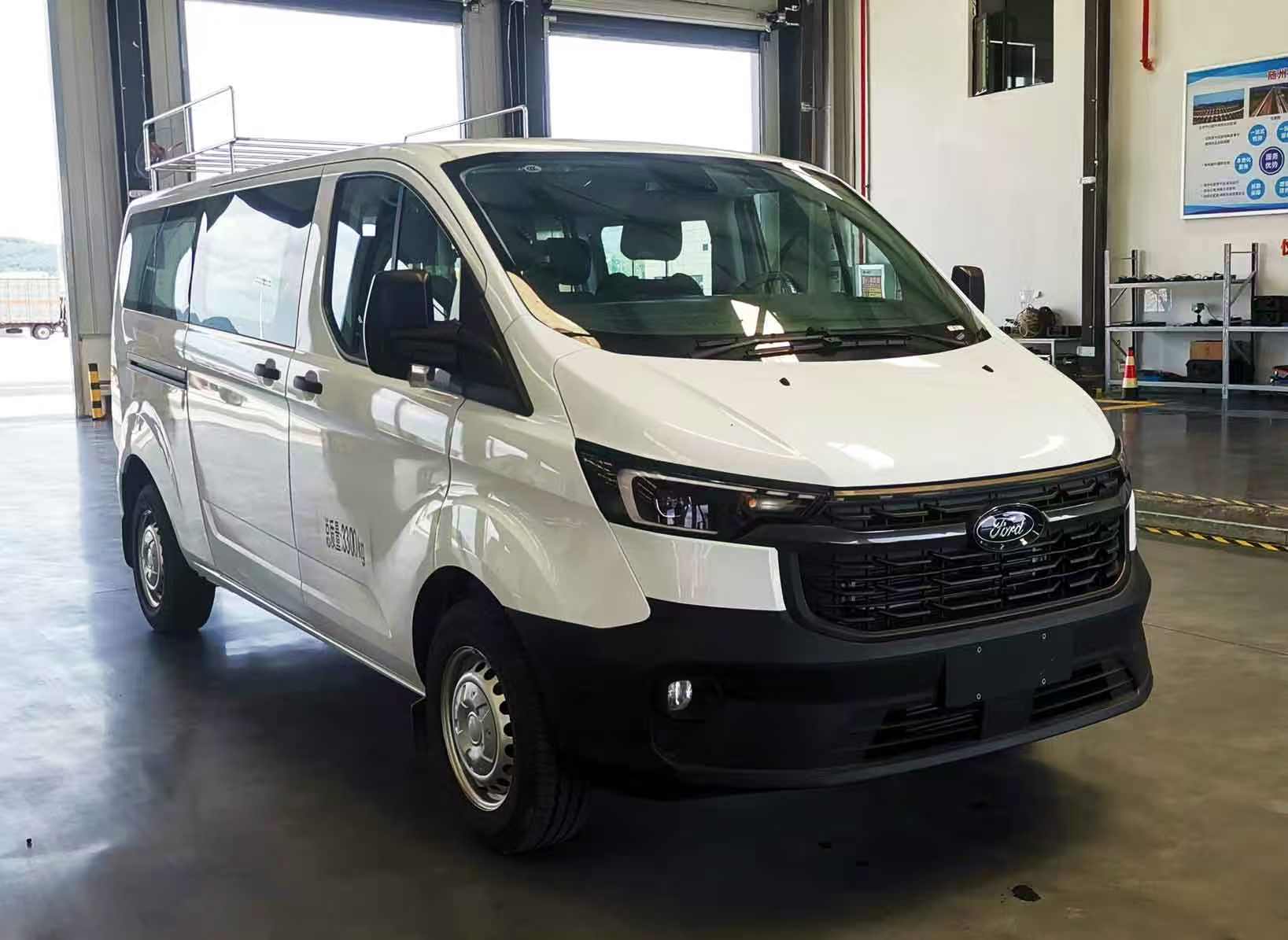 YZZ5031XBYJX6型殡仪车