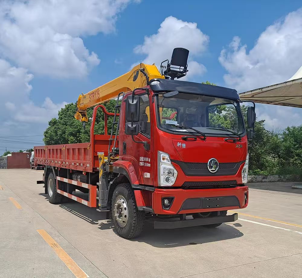 XCL5189JSQ6P型随车起重运输车