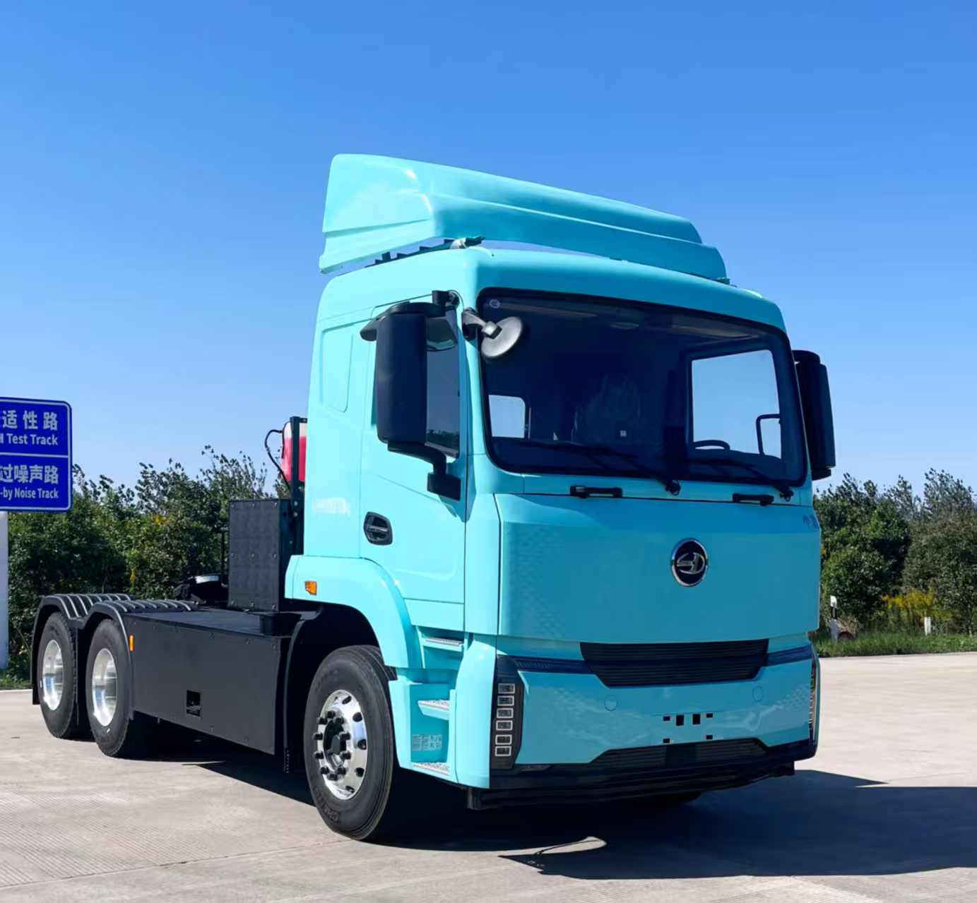 ESH4250LYBEV4型纯电动半挂牵引车