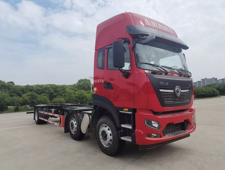 DFC5250ZKXAXV2型车厢可卸式汽车