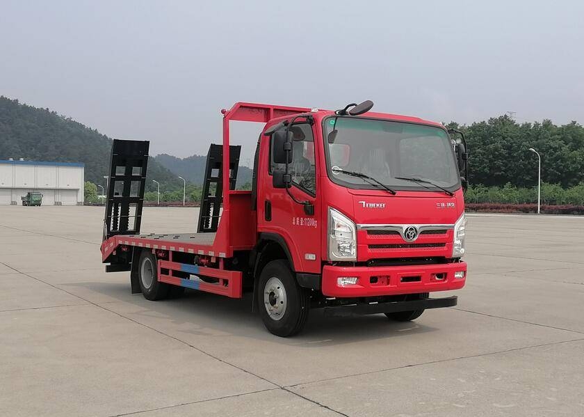 STQ5118TPBN6型平板运输车