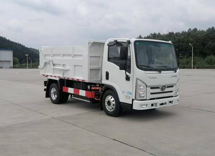 STQ5045ZXLNBEV型纯电动厢式垃圾车