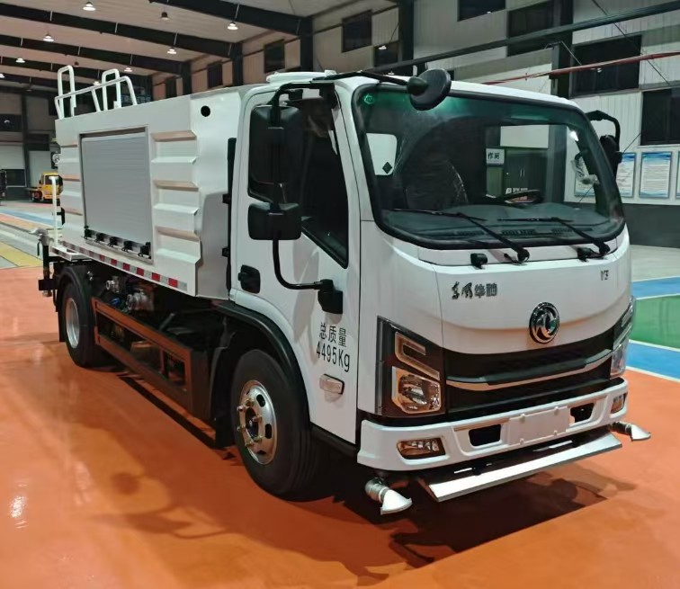 HCS5040TYHSEH6型路面养护车