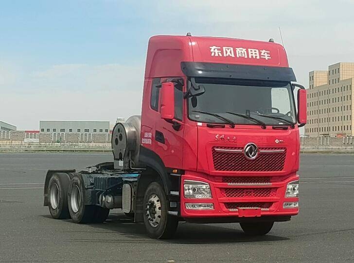 DFH4250D31型半挂牵引车