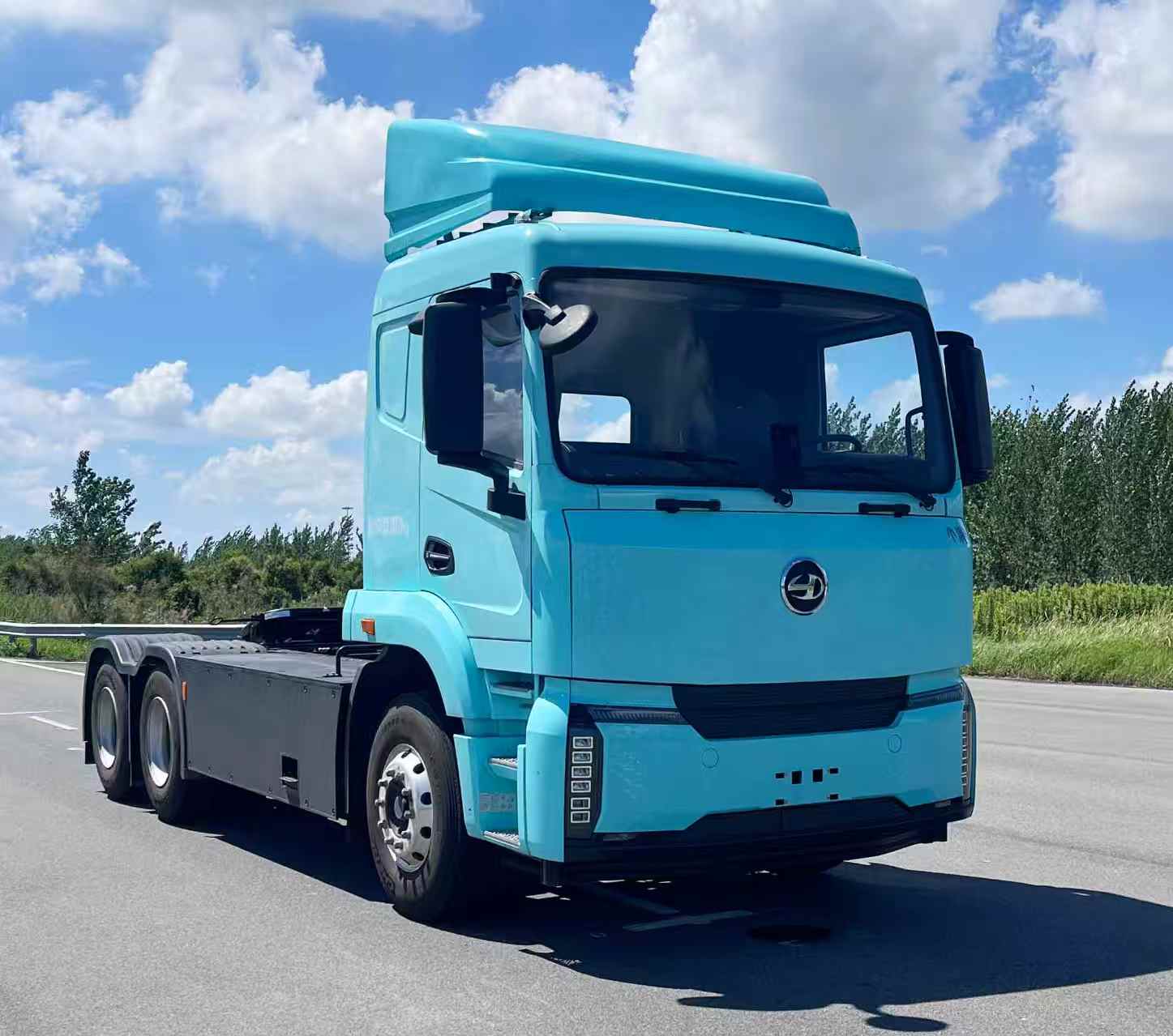ESH4250LYBEV1型纯电动半挂牵引车