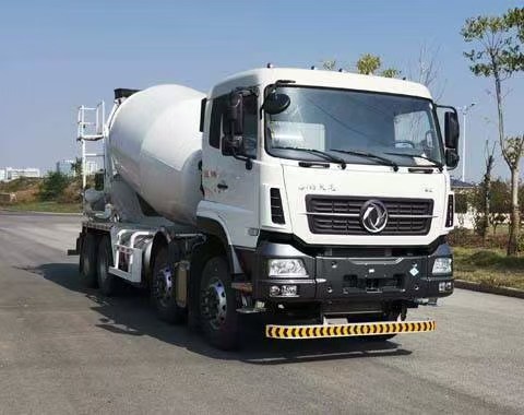 DFV5318GJBGP6N型混凝土搅拌运输车
